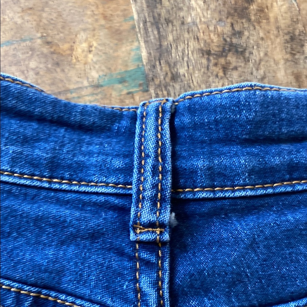 Fashion Nova Blue High-Waisted Jean Shorts - Picture 12 of 12